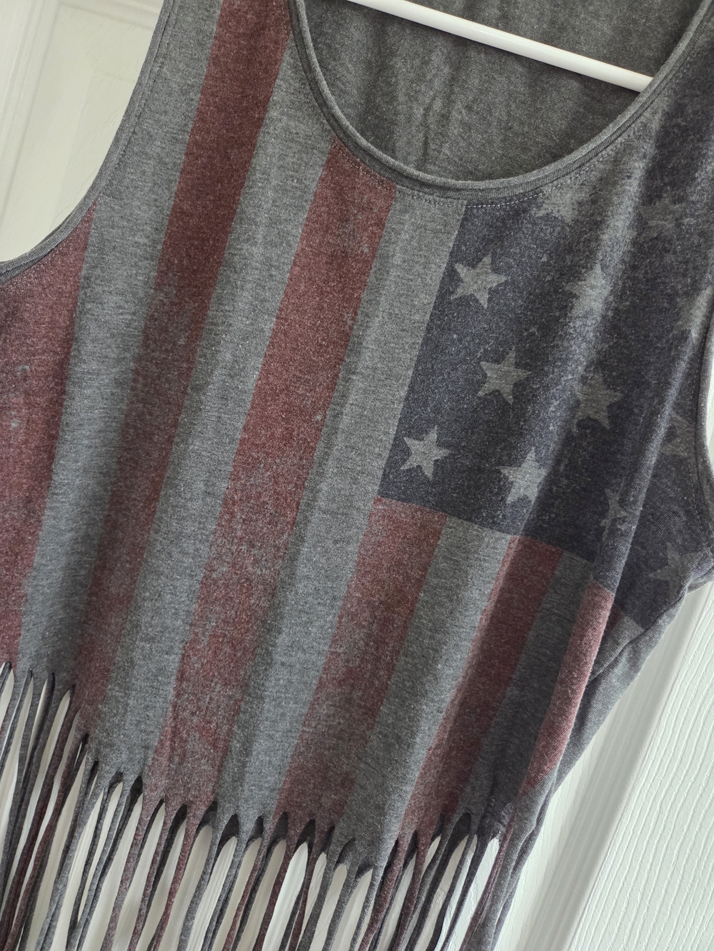 Fringe Tank Top with Distressed Flag Print - Gray & Faded Red